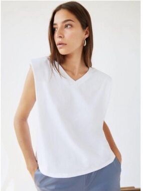 Babaton V-neck Shoulder Pad Tank S